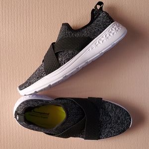 New Champion Gray/Black For Men's Size 10.